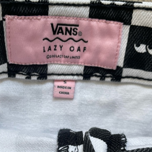 Vans x Lazy Oaf Skirt - Picture 2 of 7